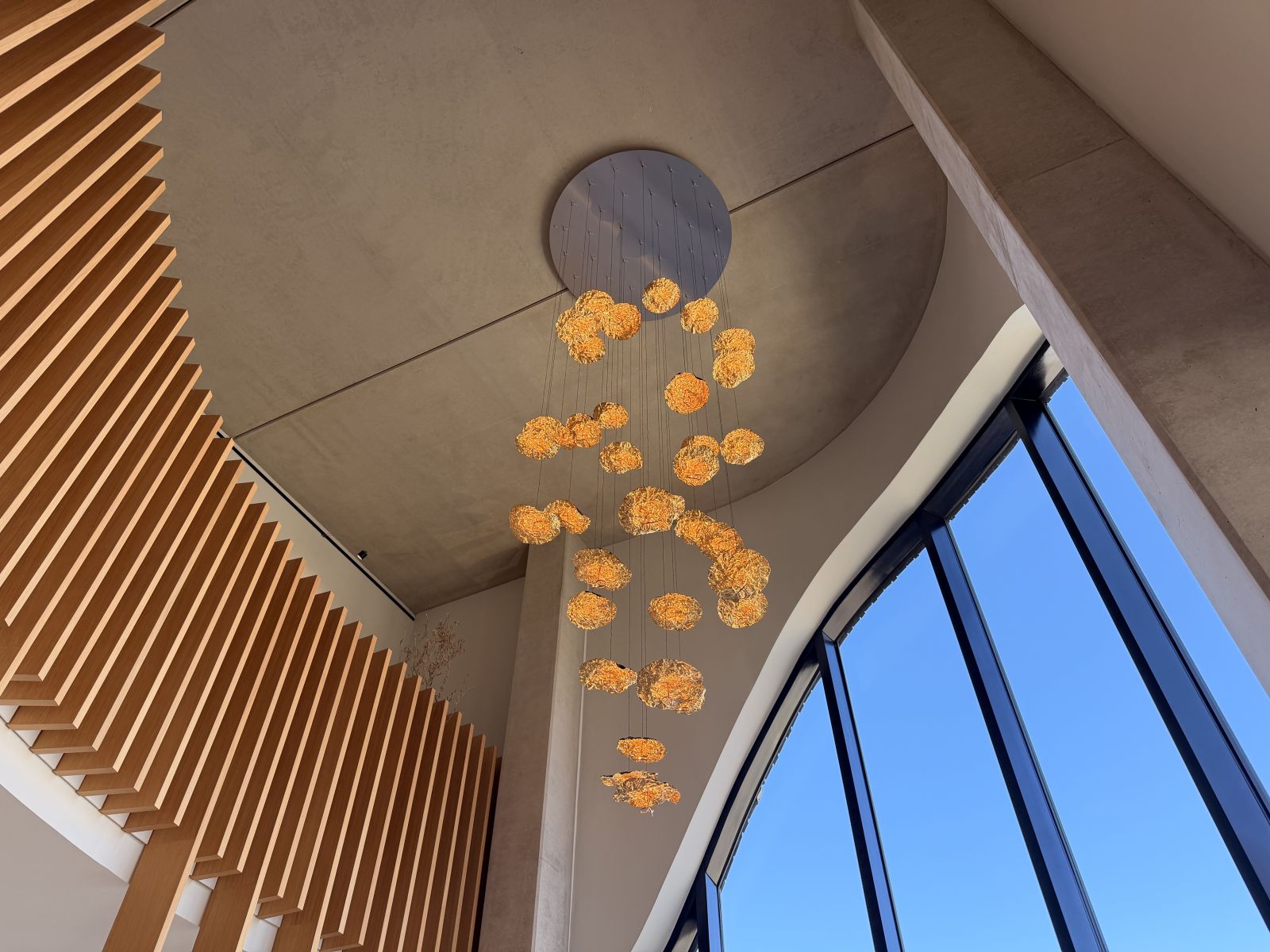 Studio Zoubi — Lichtinstallation